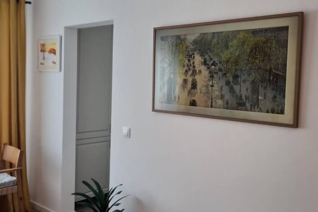 Warm And Cozy Studio Flat Near Straja Uricani  外观 照片