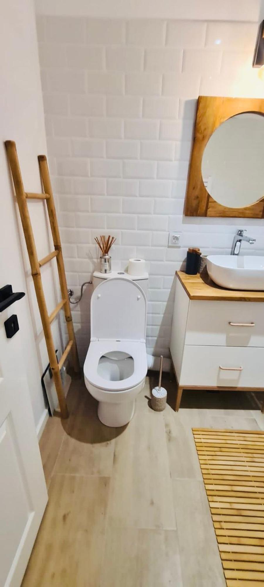 Warm And Cozy Studio Flat Near Straja Uricani  外观 照片